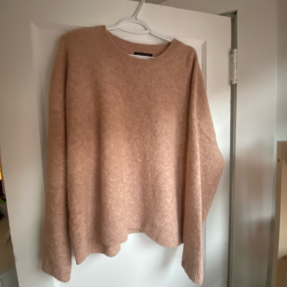 New Banana Republic Sweater